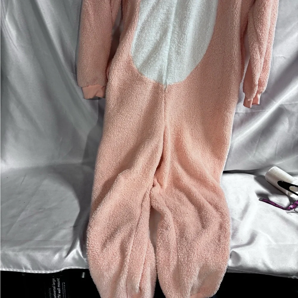 Celebrate Halloween Women's Cozy Pink‎ Pajama Set
